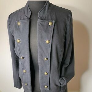 Tommy Hilfiger soft cotton military/jacket. 2 pockets- cropped- metal buttons